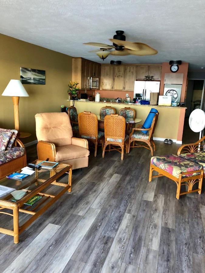 Sea Village 2Nd Floor Direct Oceanfront Unit With Extensive Upgrades Kailua-Kona Exterior photo