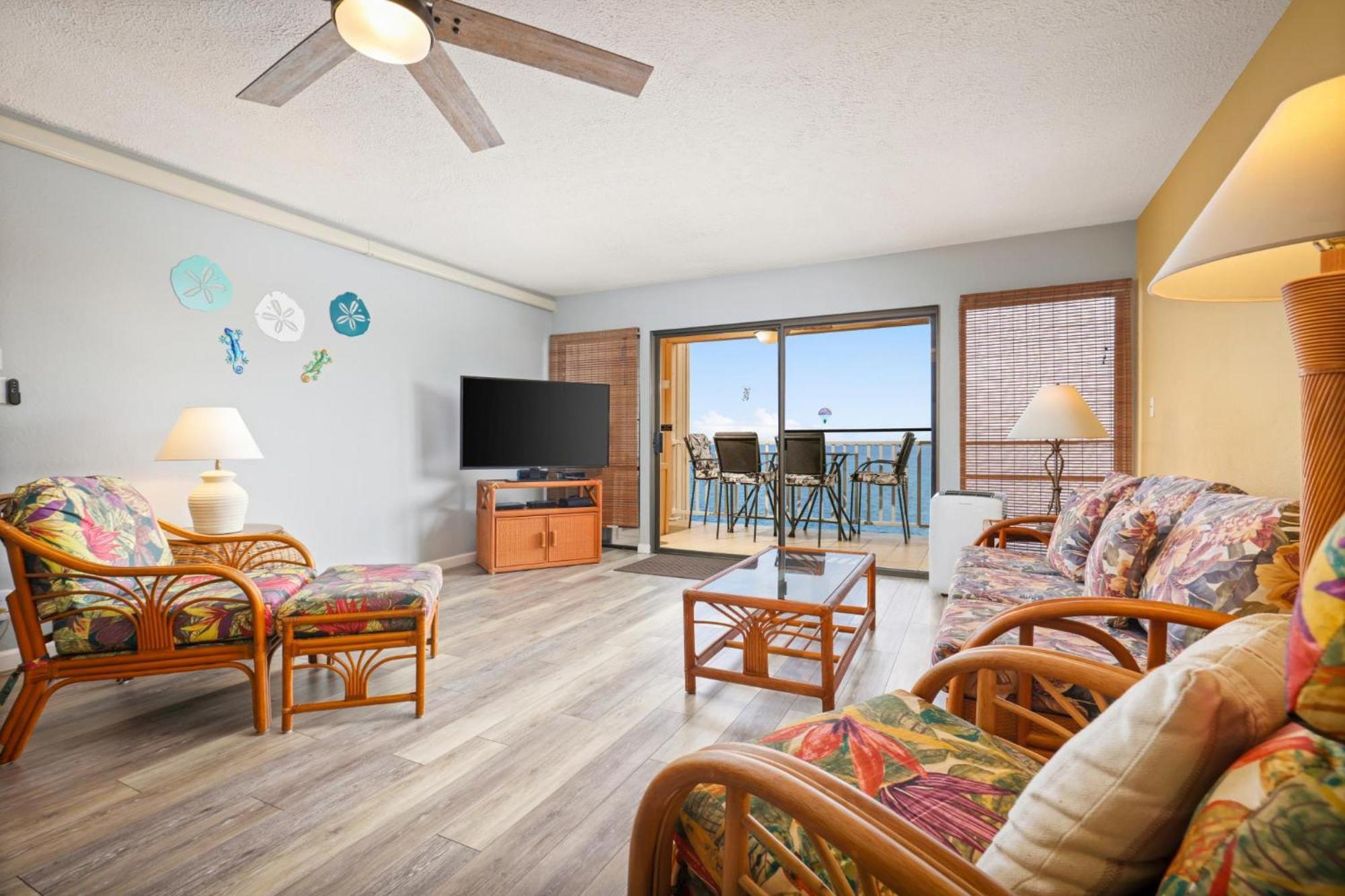 Sea Village 2Nd Floor Direct Oceanfront Unit With Extensive Upgrades Kailua-Kona Exterior photo
