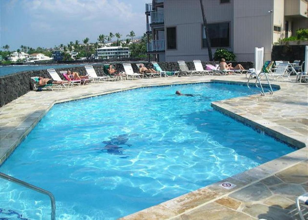 Sea Village 2Nd Floor Direct Oceanfront Unit With Extensive Upgrades Kailua-Kona Exterior photo